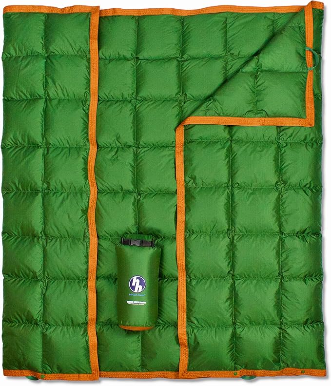 Horizon Hound Down Camping Blanket (650 FP)