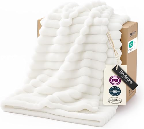 Bedsure Soft Cozy Throw Blanket