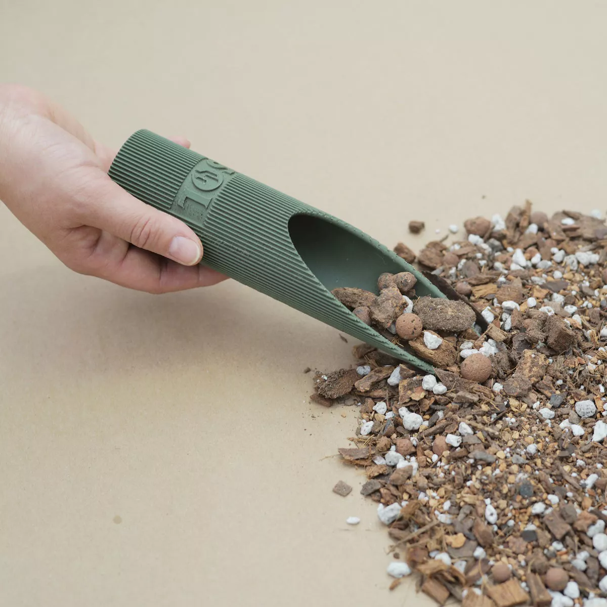 Soil Scoop with Measurements